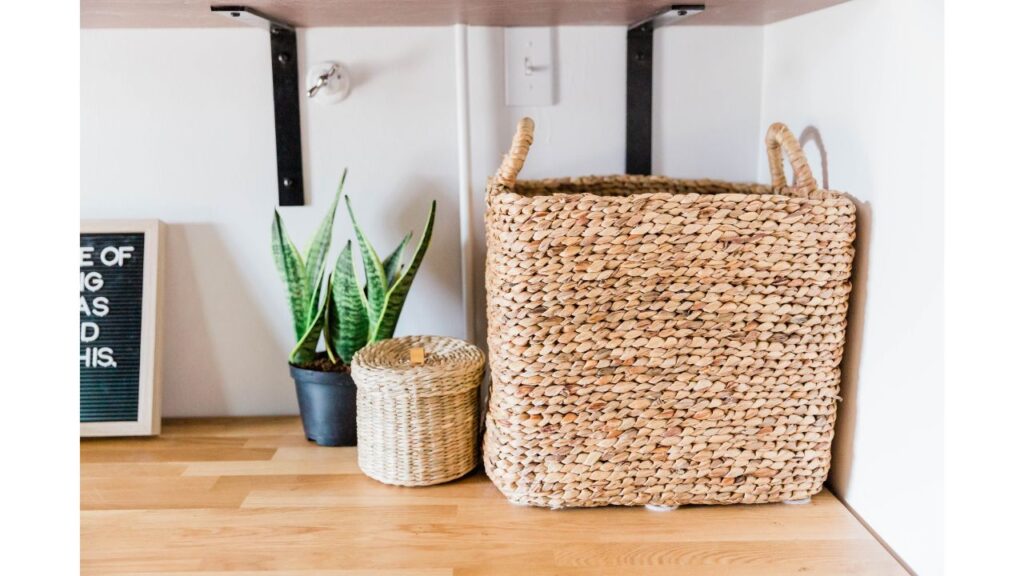image of decorated shelf